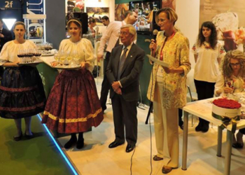 Hungría inaugura el «stand más dulce» del Salón Gourmet de Madrid