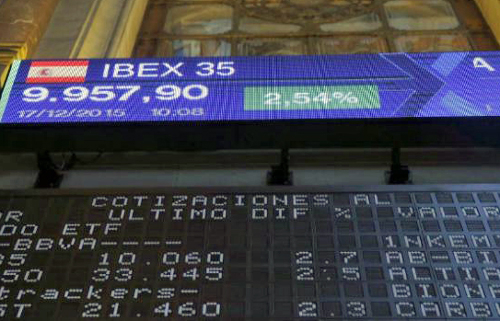 La incertidumbre política en España no asusta aún a la comunidad de los negocios