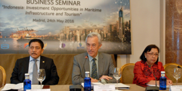 Indonesia presenta a los inversores españoles un ambicioso plan de desarrollo marítmo