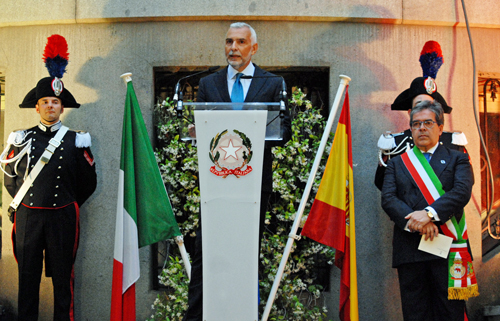 Sannino reitera su objetivo de tender puentes económicos entre España e Italia