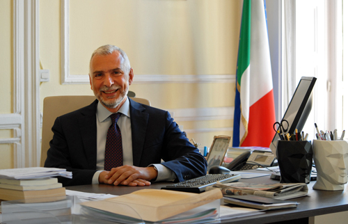 «Un vínculo más fuerte entre España e Italia ayudará a la integración europea»