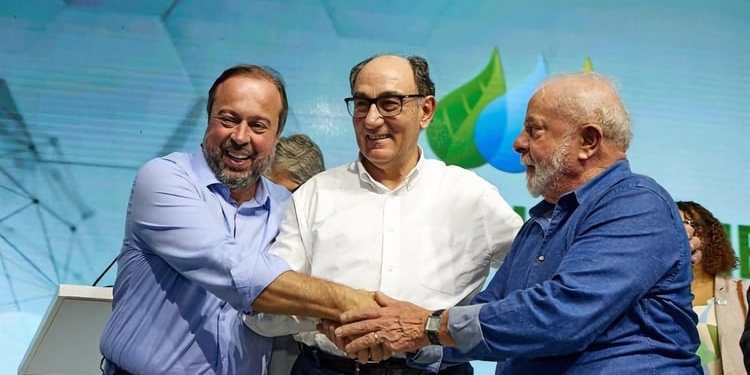 Iberdrola se compromete con Lula a invertir 5.300 millones en Brasil en los próximos tres años
