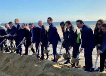 Iberdrola comienza la construcción del primer gran parque eólico marino de EE.UU.