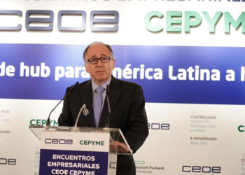 El presidente de Iberia, durante su intervención.