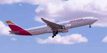 Iberia e Iberia Express, aerolíneas más puntuales del mundo en agosto