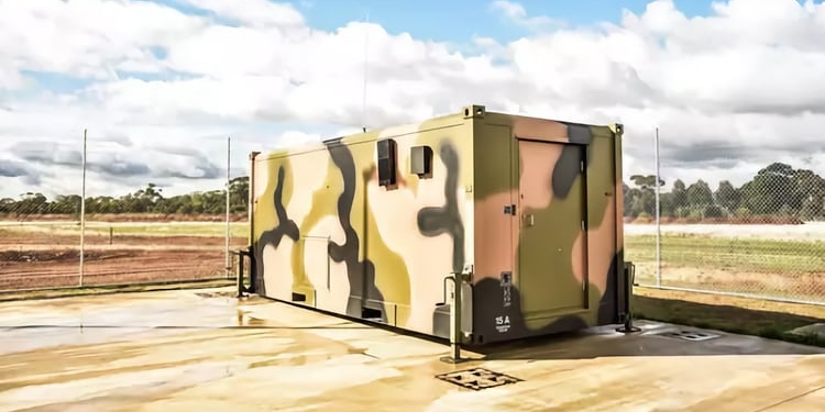 Indra entrega al Ejército australiano dos laboratorios desplegables para análisis de IED