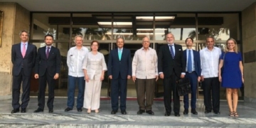 De Laiglesia explica en Cuba las dificultades para el viaje de los Reyes a la isla