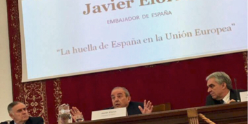 «España ha contribuido a crear una Europa más humana», según Javier Elorza