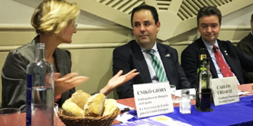 Jorge de Habsburgo propone crear controles de inmigrantes en terceros países