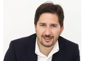 Jorge Notivoli será el nuevo responsable de la Oficina de Gibraltar, tras el cese de Benosa