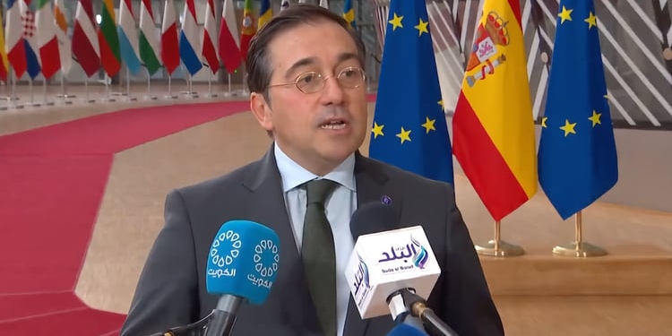 Los países de la UE aparcan la demanda española sobre las lenguas cooficiales