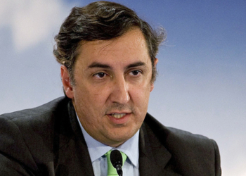 El responsable de Exteriores del PP presenta ‘Reflexiones desde fuera de la muralla’