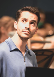 El pianista sevillano Juan Pérez Floristán vuelve con la Fundación Scherzo