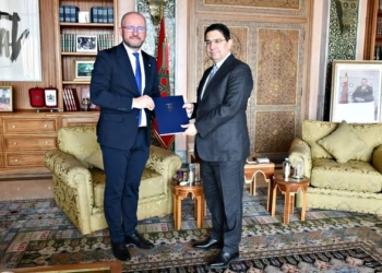 El embajador de Eslovaquia, Juraj Tomaga, entrega Copias de Credenciales en Marruecos