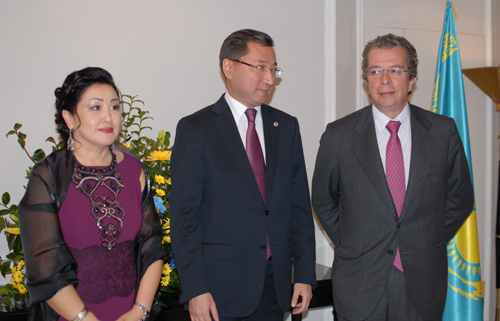 Kazajistán y España preparan un intenso programa de visitas bilaterales para 2017