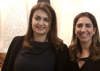 Numerosos diplomáticos en la exposición de la diseñadora Lisi Fracchia en Madrid