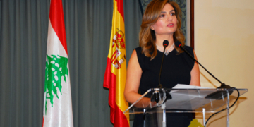 La embajadora de Líbano afirma que aumenta el interés político y social por España