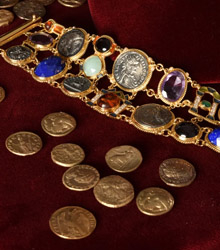 Exposición ‘La Divina Comedia en las joyas de Percossi Papi’