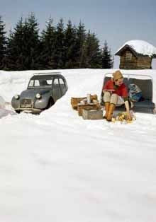 Exposición del fotógrafo Jacques Henri Lartigue en la Fundación Canal