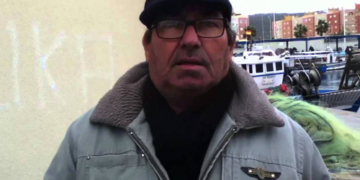 Gibraltar acusa de robar un bloque de hormigón a un pescador español