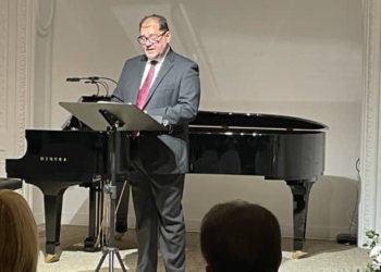 El embajador Maris Klisans durante su intervención./ Fotos: AR