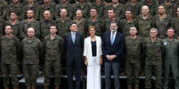 Rajoy anuncia que España podría relevar a Canadá en la misión de la OTAN en Letonia