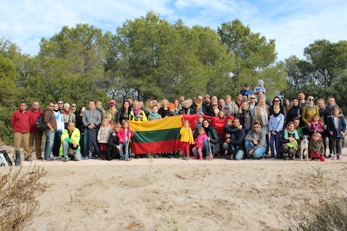 100 árboles en Valencia para celebrar el Centenario de Lituania