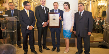 Luis Ayllón, editor de The Diplomat, elegido Personalidad Iberoamericana del Año