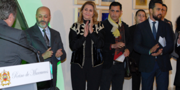 El embajador de Marruecos inaugura ‘Viaje artístico a través de tres generaciones’
