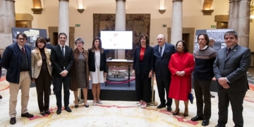 Exteriores recibe la mesa de Azaña como homenaje a la “España democrática y plural”
