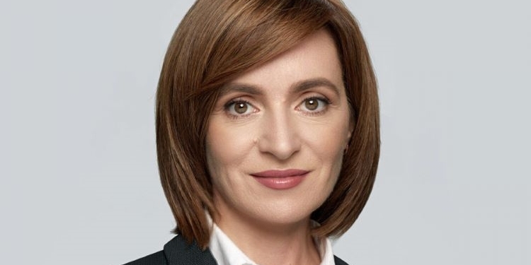 Sánchez retoma su viaje a Moldavia, suspendido hace un mes por la votación del decreto anticrisis