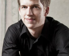 El Centro Checo presenta en Madrid al pianista y compositor Marek Kozák