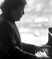 Concierto del pianista Mark Damisch en el Instituto International