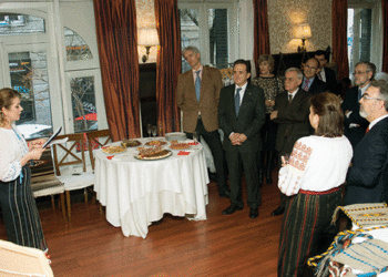 La Embajada de Moldavia celebra la fiesta del Martisor