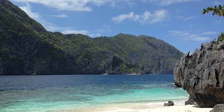 Exteriores abre el sexto Consulado Honorario de España en Filipinas