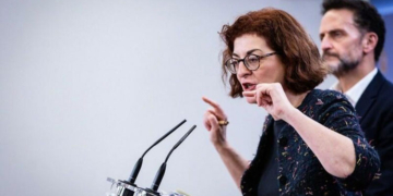 Mayte Pagazaurtundúa.