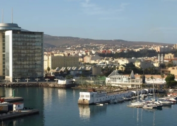 El Congreso rechaza pedir a Marruecos que reconozca la españolidad de Ceuta y Melilla