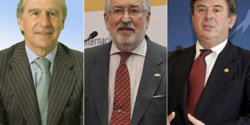 Quince veteranos diplomáticos son ascendidos a la categoría de embajador