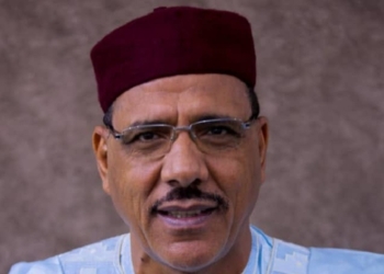 España condena el intento de golpe de Estado en Níger y apoya al presidente electo