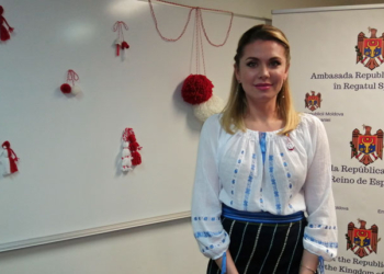 La embajadora Violeta Agrici, durante su intervención./ Foto: JDL