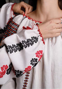 La Embajada de Moldavia presenta la exposición ‘Mujer y Cultura’