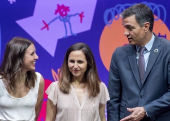 La coalición de Sánchez agoniza en la pugna por el feminismo