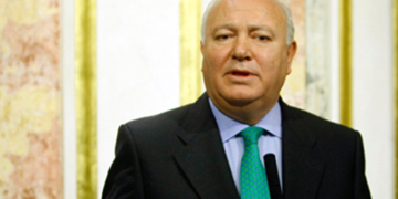 El exministro Moratinos aspira a dirigir la Alianza de Civilizaciones