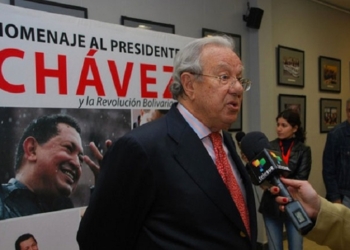 Investigan por blanqueo a Raúl Morodo, antiguo embajador de Zapatero en Venezuela