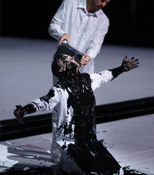 ‘Moisés y Aarón’, de Arnold Schönberg, estrenada en el Teatro Real