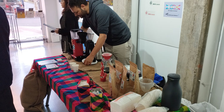 Honduras presenta su café de especialidad en la exposición ‘Honduras con sus artes’