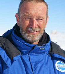 Conferencia ‘Mundos polares: exploraciones y desafíos’, en el Instituto Francés