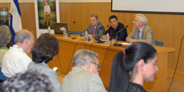 La Embajada de Nicaragua recuerda el legado de Sandino en la Universidad Complutense