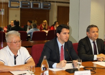 El embajador de Vietnam y la CEOE analizan las oportunidades de negocio