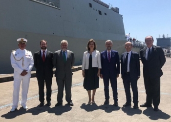 Australia recibe un buque de Navantia basado en la fragata F-100 española